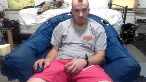 ScubaSteve online show from February 24, 9:52 pm