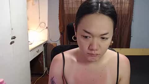 Melissa online show from May 1, 2:49 am