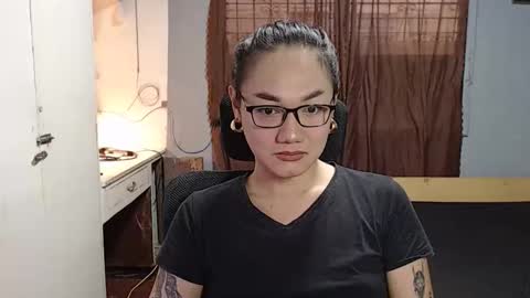 Snapshot of xxxsexydollxxx chatting on May 6, 3:13 am Melissa online show from May 6, 3:13 am