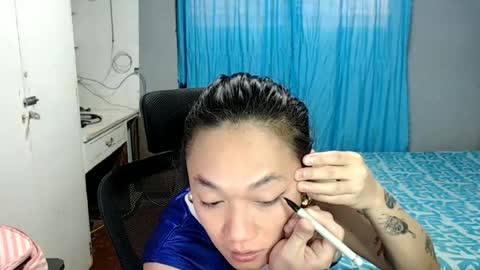 Snapshot of xxxsexydollxxx chatting on June 20, 2:36 am Melissa online show from June 20, 2:36 am