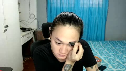 Snapshot of xxxsexydollxxx chatting on June 23, 2:31 am Melissa online show from June 23, 2:31 am
