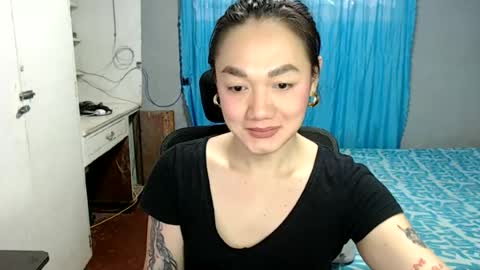 Snapshot of xxxsexydollxxx chatting on June 26, 2:38 am Melissa online show from June 26, 2:38 am