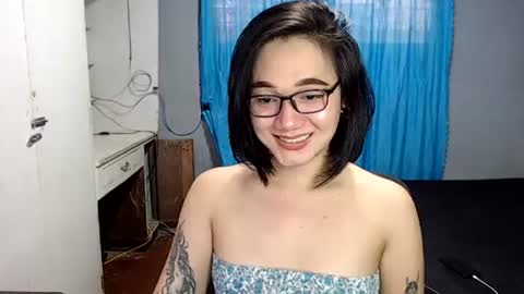 Snapshot of xxxsexydollxxx chatting on July 24, 3:04 am Melissa online show from July 24, 3:04 am