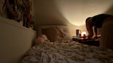 xxxsophiaday online show from March 26, 5:24 am