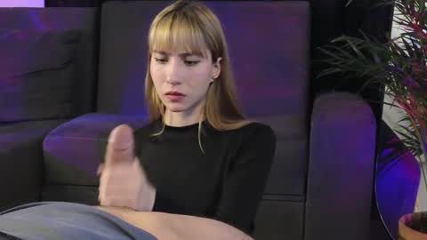 July and Fer online show from February 13, 8:59 am