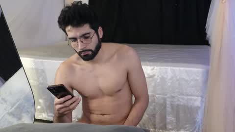 July and Fer online show from November 27, 9:22 am