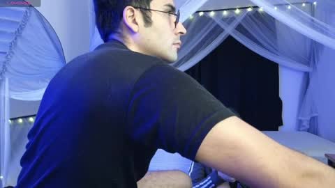 July and Fer online show from April 21, 7:47 am