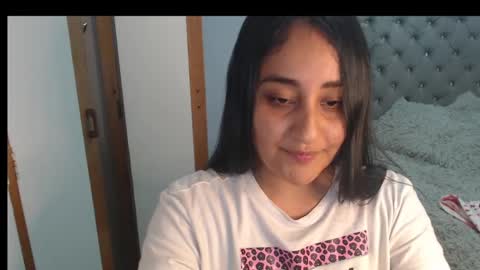 Snapshot of xxxvenus888 chatting on March 6, 2:30 am Lunhaa   online show from March 6, 2:30 am