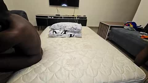 xxxwildcouples online show from March 4, 6:03 pm