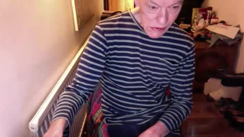 big cock uncut online show from December 3, 7:10 am