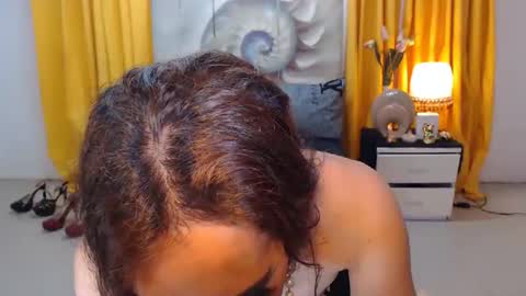 Snapshot of xxxxarabellaxxxx chatting on February 1, 8:18 am ARA online show from February 1, 8:18 am