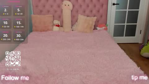 Lina online show from December 19, 2:18 am