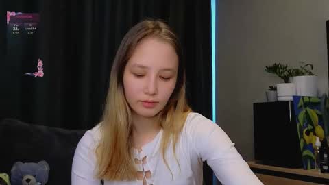 Eva online show from March 7, 1:46 am