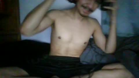 Snapshot of y640 chatting on April 25, 6:27 am y640 online show from April 25, 6:27 am