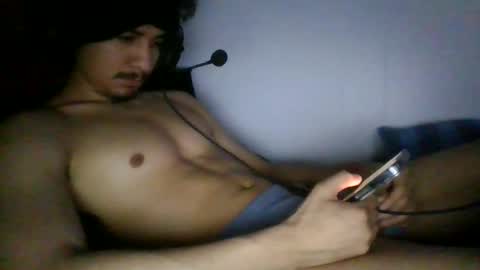 Snapshot of y640 chatting on May 23, 7:13 am y640 online show from May 23, 7:13 am