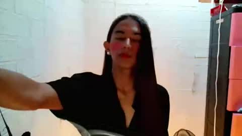 Bella online show from December 15, 12:31 pm