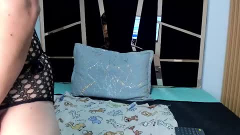 Yahaira online show from November 18, 2:54 pm