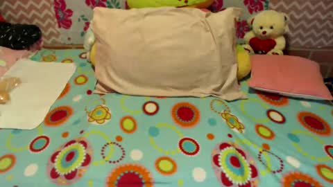  YAIRA online show from January 24, 2:08 pm