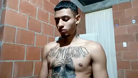 Snapshot of yajz chatting on September 18, 5:20 am Yajz online show from September 18, 5:20 am