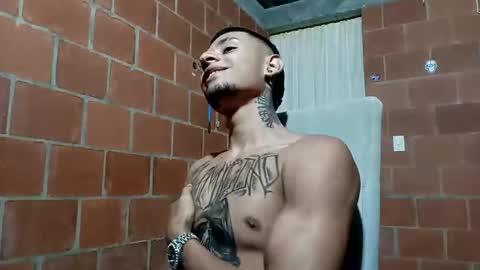 Snapshot of yajz chatting on September 22, 5:09 am Yajz online show from September 22, 5:09 am