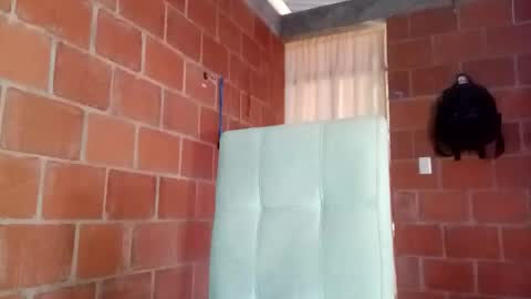 Snapshot of yajz chatting on September 26, 12:31 pm Yajz online show from September 26, 12:31 pm