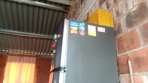 Snapshot of yajz chatting on October 3, 4:59 pm Yajz online show from October 3, 4:59 pm