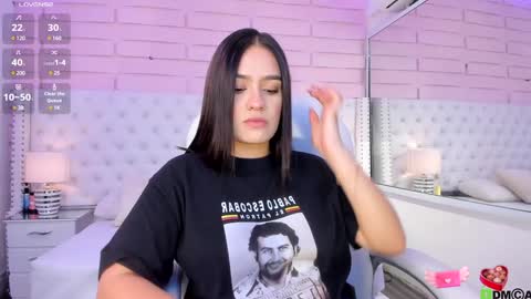 Snapshot of yaky_ chatting on January 22, 8:38 pm Yakeline online show from January 22, 8:38 pm