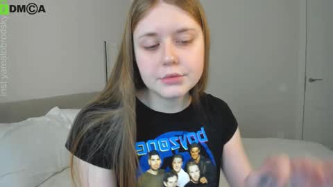 Snapshot of yamatobrodsky1 chatting on December 1, 8:03 pm yamatobrodsky1 online show from December 1, 8:03 pm