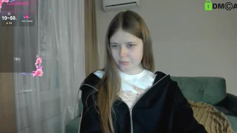 Snapshot of yamatobrodsky1 chatting on December 14, 10:58 pm yamatobrodsky1 online show from December 14, 10:58 pm