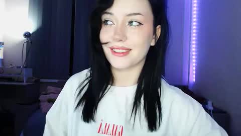 Yami online show from March 25, 9:43 pm