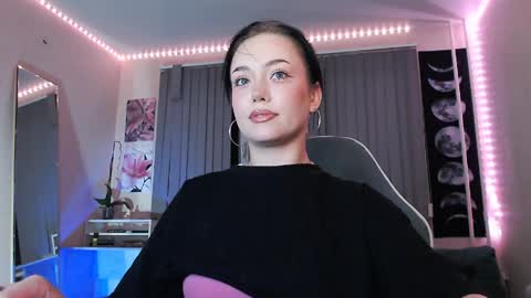 Snapshot of yamilean chatting on June 10, 9:14 pm Yami online show from June 10, 9:14 pm