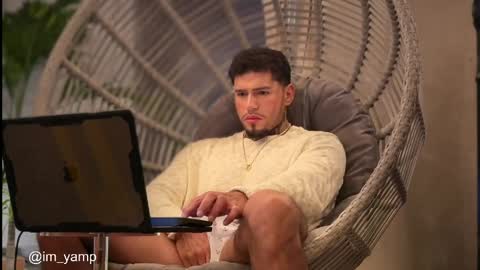 yamp sambrano online show from April 12, 1:32 am