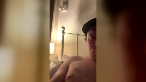 yan_baker777 online show from June 20, 1:52 am