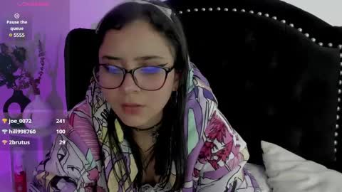 yan_nyan online show from December 14, 1:28 am