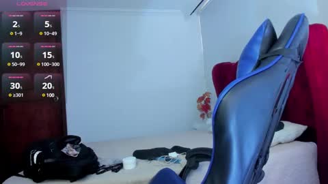 yan_nyan online show from February 17, 10:25 pm