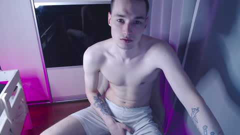 Snapshot of yan_rizen chatting on December 4, 1:14 am Yan online show from December 4, 1:14 am