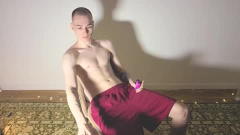 Snapshot of yan_rizen chatting on November 3, 4:19 pm Yan online show from November 3, 4:19 pm