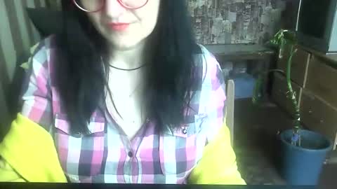 yanafiesta online show from April 27, 1:20 pm