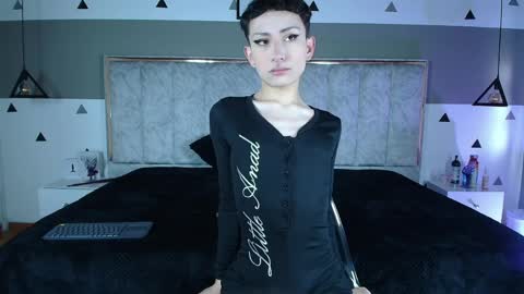 YANG online show from April 12, 12:32 pm