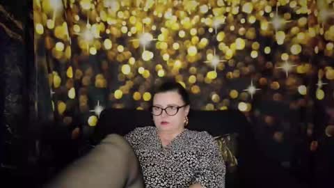 Anika online show from January 18, 4:33 pm