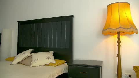 yanira_ass_ online show from March 23, 5:00 am