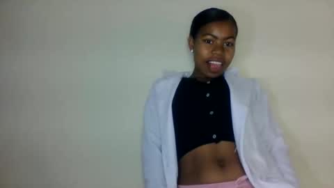 Snapshot of yannick_01 chatting on June 9, 3:45 pm yannick_01 online show from June 9, 3:45 pm
