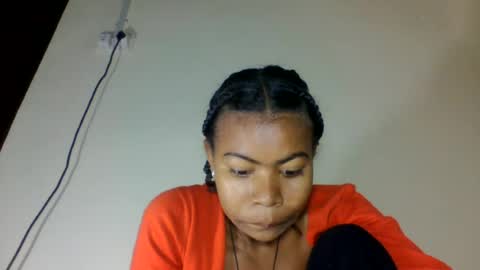 Snapshot of yannick_01 chatting on June 13, 6:06 pm yannick_01 online show from June 13, 6:06 pm