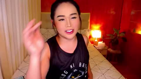 Allisonn online show from October 15, 8:20 pm