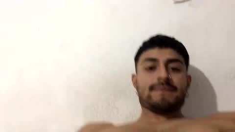 Snapshot of yanose117 chatting on November 17, 5:57 am Jony online show from November 17, 5:57 am