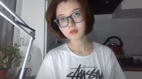 Lily online show from October 17, 5:48 pm