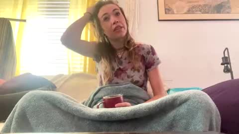 yanyanpixie online show from November 16, 4:45 pm