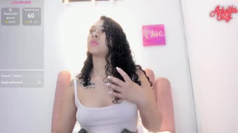 yara10_ online show from May 26, 12:23 pm