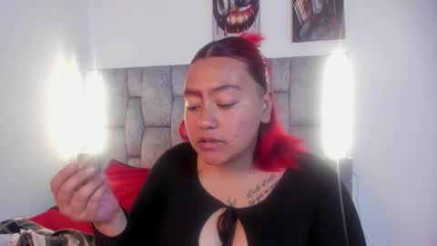 Snapshot of yara_flamer chatting on December 2, 3:18 pm Yara online show from December 2, 3:18 pm