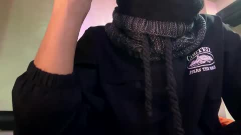 yasarsimo99154258 online show from February 2, 12:59 pm